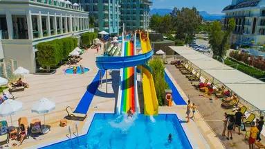 Royal Atlantis Resort & Spa